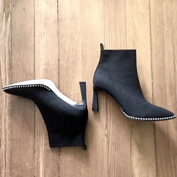 BCBGeneration, BEYA EMBELLISHED KNIT BLACK BOOTIE. SZ 8.5. - Picture 1 of 12